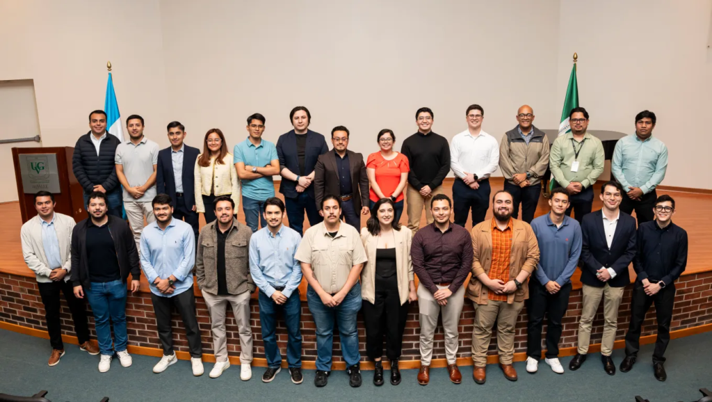 jovenes guatemaltecos diseñan nanochip